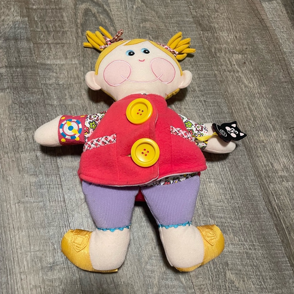 Vintage 2001 playskool dressy bessy doll 15 inch